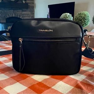 Travelon Addison anti-theft Crossbody